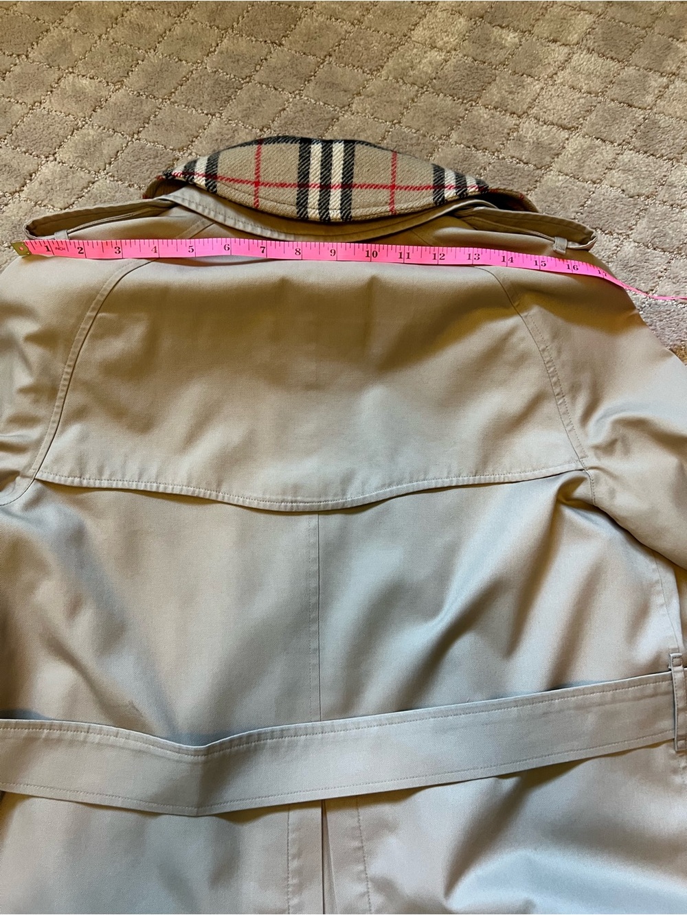 Burberry Beige Trench Coat with removable wool Nova Check Collar and Lining - Picture 9 of 15